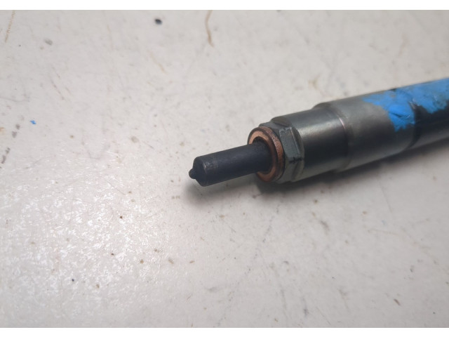 Форсунка топливная Mitsubishi L200 2006-2015 1465A041