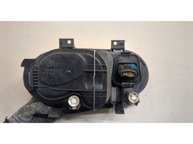 Фара передняя  Volkswagen Golf 4 1997-2005 правая 