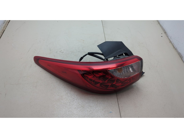 Задний фонарь