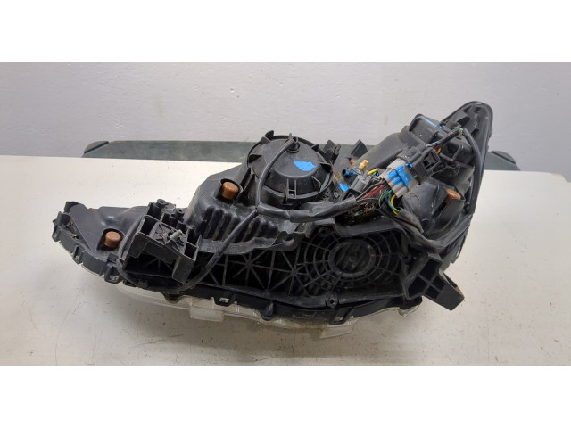 Фара передняя Mitsubishi ASX правая