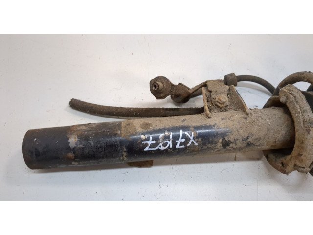 Стойка амортизатора BMW 1 E87 2004-2011 31316786020, 31316786019