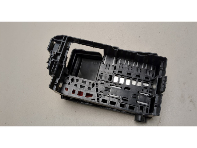 Блок предохранителей GMC Terrain 2017-2024 85653081