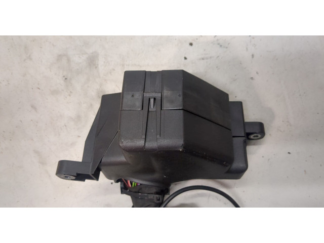 Блок предохранителей  Volkswagen Passat 6 2005-2010           