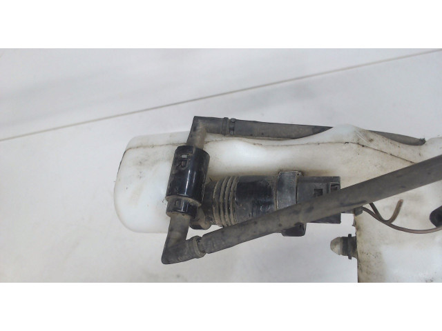 Бачок омывателя  Jeep Compass 2011-2016 5189350AA    2.2