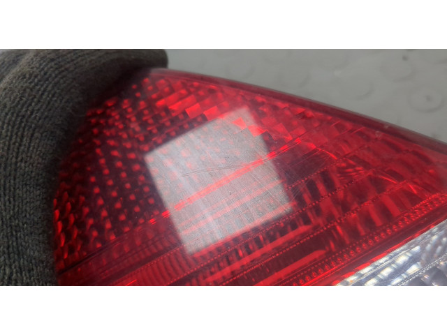 Задний фонарь 5J6945095, 5J6945111