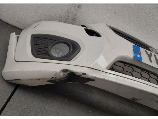 Бампер  Volvo C30 2006-2013 передний   