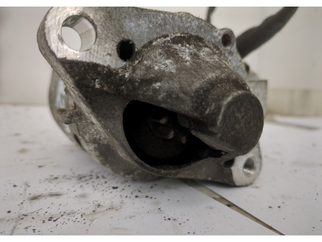 Стартер  Renault Clio 2009-2012 1.1     