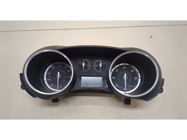 Панель приборов  Alfa Romeo Giulietta 2010-2020            