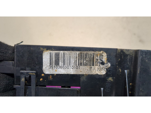 Блок предохранителей  Volkswagen Passat 7 2010-2015 Европа         