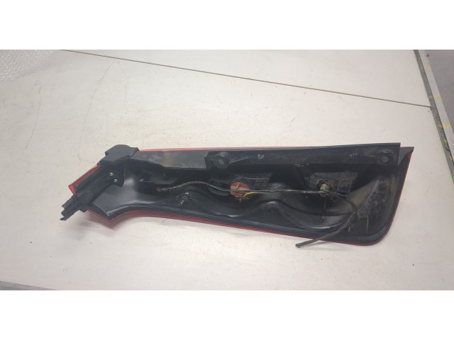 Задний фонарь Nissan Note E11 2006-2013