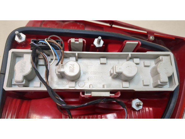 Задний фонарь