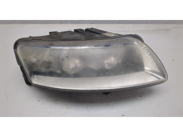 Фара передняя Audi A6 (C6) 2005-2011 правая