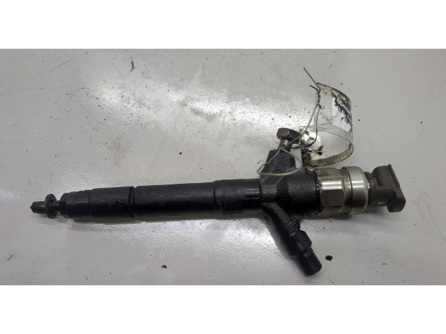 Форсунка топливная Mitsubishi L200 2006-2015 1465A041