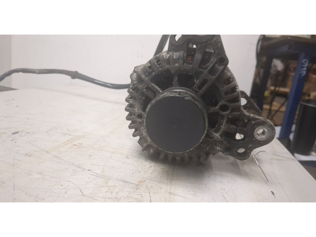 Генератор  Volkswagen Caddy 2004-2010       06f903023e    2.0 дизель