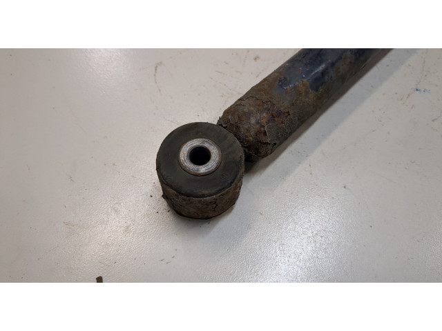 Стойка амортизатора  Renault Clio 1998-2008     1.2  бензин