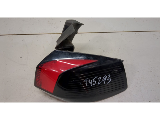 Задний фонарь          