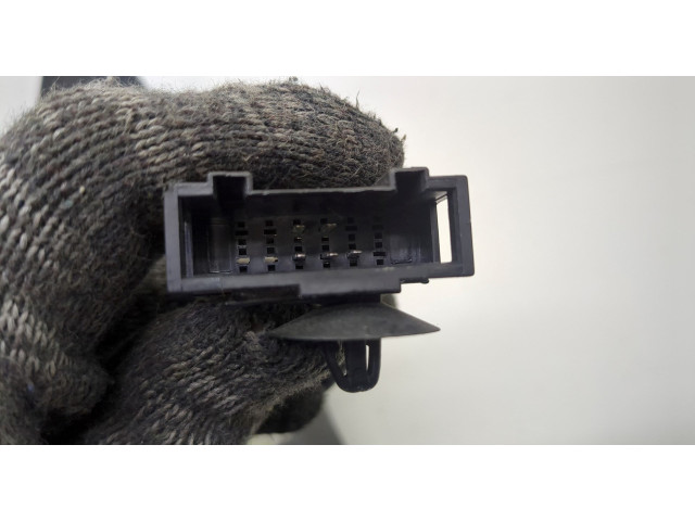 Зеркало боковое Skoda Fabia 1999-2007 левое 6Y2857501BG