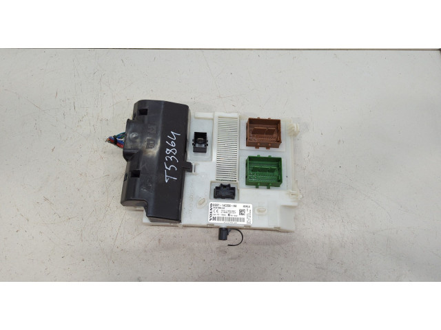 Блок предохранителей  Volvo S60 2010-2018         