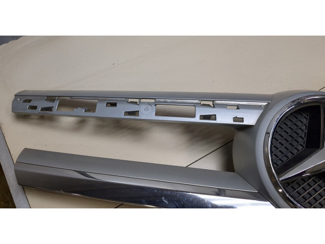 Решетка радиатора  Mercedes GL X166 2012-2016          A16688002859982