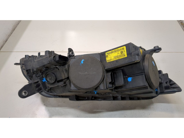 Фара передняя  Volkswagen Passat CC 2012-2017 левая 