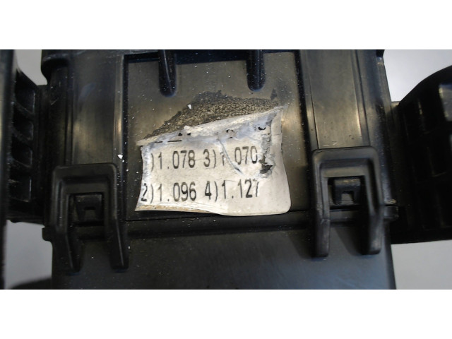 Блок реле  KIA Optima 3 2010-2015           2.4