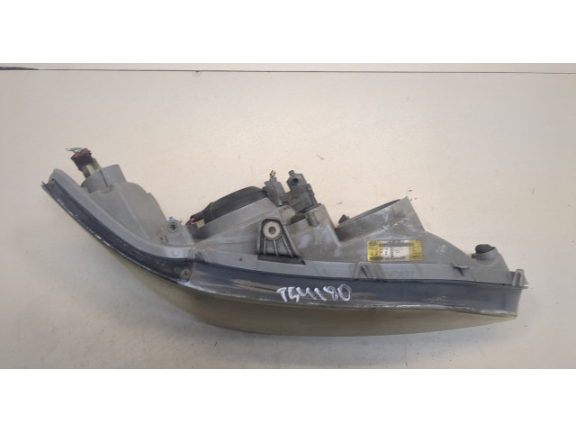 Фара передняя  Honda Accord 6 1998-2002 правая 