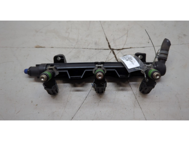 Форсунка топливная Skoda Fabia 1999-2007