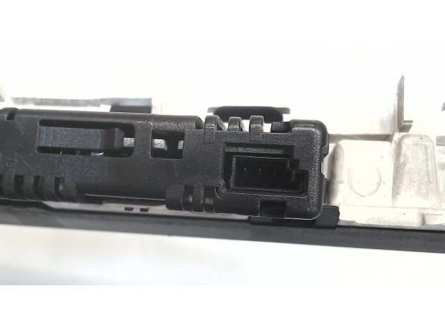 Дисплей бортового компьютера  Volkswagen Touareg 2002-2007 7L6919473D, 102418001        