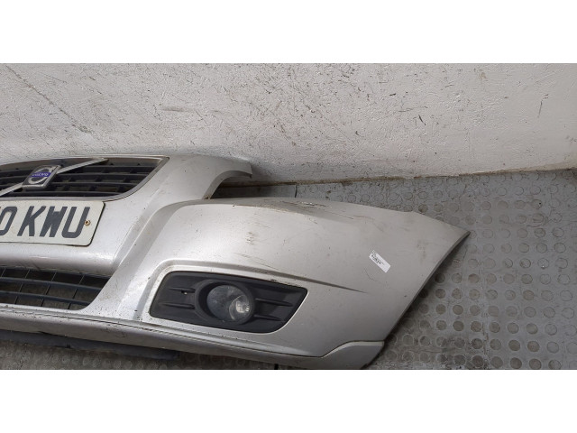 Бампер  Volvo V50 2004-2012 передний   