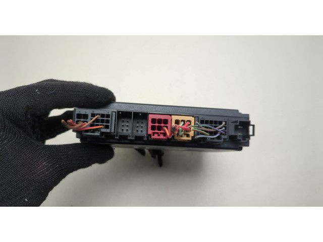 Блок комфорта Volkswagen Touareg 2002-2007