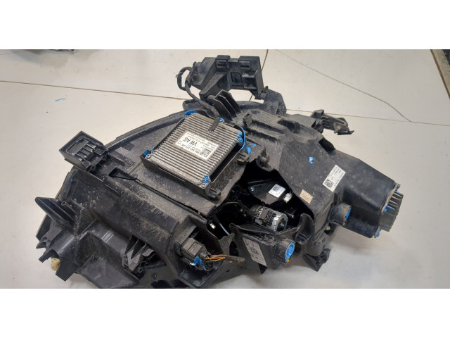 Фара передняя  Volkswagen ID.3 левая 