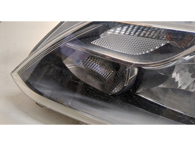 Фара передняя  Volkswagen Caddy 2004-2015 левая 