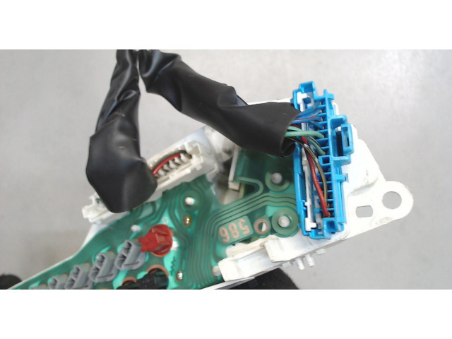 Дисплей бортового компьютера  Toyota Previa (Estima) 2000-2006 83950-28112         