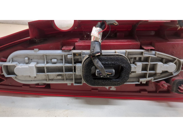 Задний фонарь          