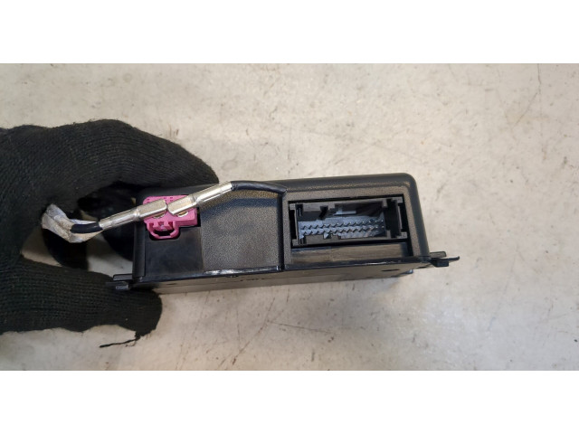 Блок комфорта Skoda SuperB 2015-