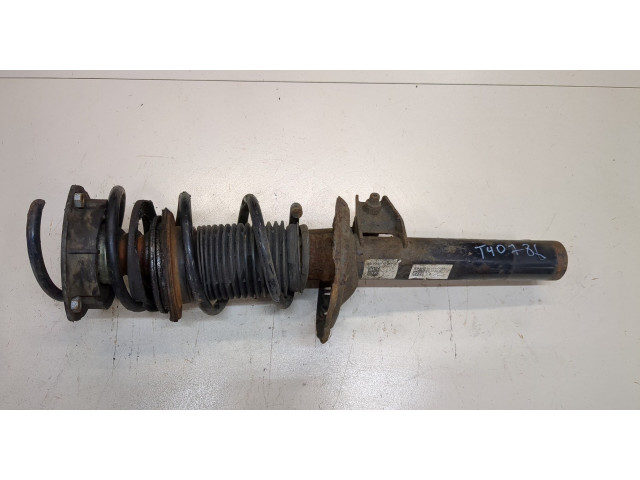 Стойка амортизатора  Skoda Octavia (A7) 2013-2017      1.6  дизель