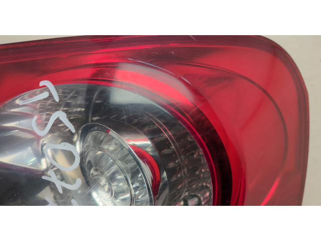 Задний фонарь          