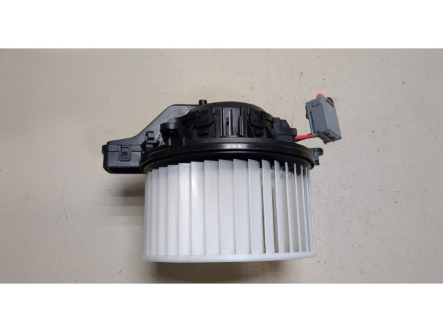 Моторчик печки  Chevrolet Trailblazer 2020-2022        