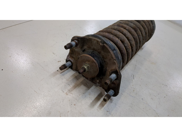 Стойка амортизатора Jeep Liberty 2002-2006