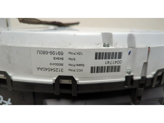 Панель приборов  Volvo XC70 2007-2016            