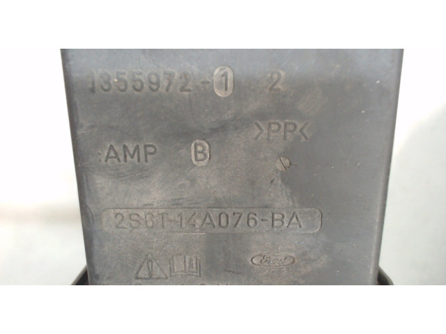 Блок предохранителей  Ford Fusion 2002-2012      2S6T14A076BA    1.4