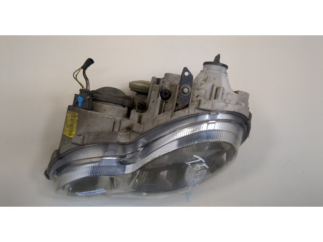 Фара передняя  Mercedes C W203 2000-2008 левая 