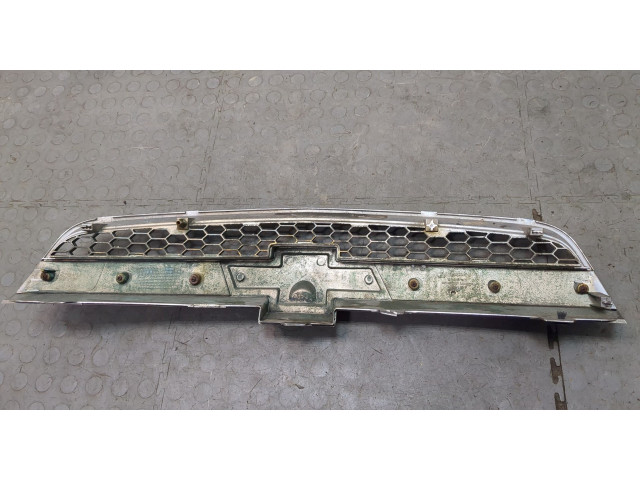 Решетка радиатора  Chevrolet Captiva 2006-2011          96442717