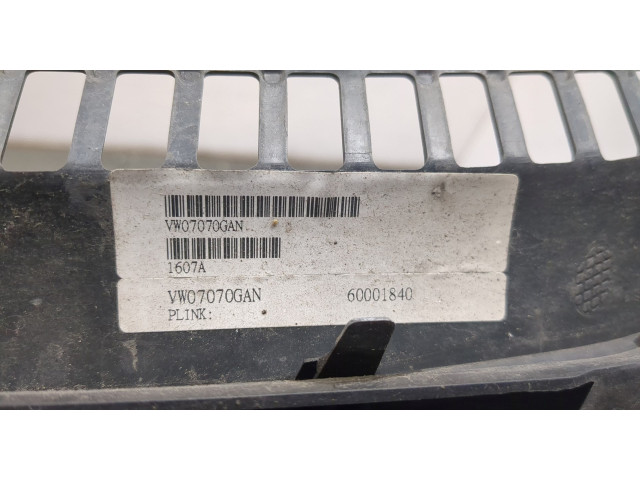 Решетка радиатора Volkswagen Golf Plus