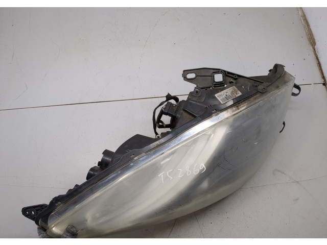 Фара передняя Renault Scenic 2009-2012 правая