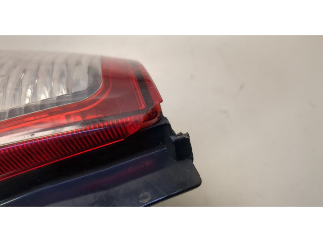 Задний фонарь