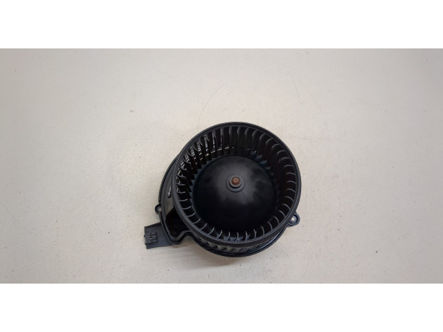 Моторчик печки  Fiat Punto Evo 2009-2012        