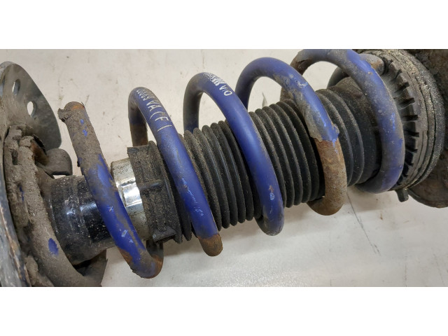 Стойка амортизатора  Volvo V60 2010-2018      