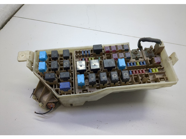 Блок предохранителей  Mazda RX-8 2003-2012         