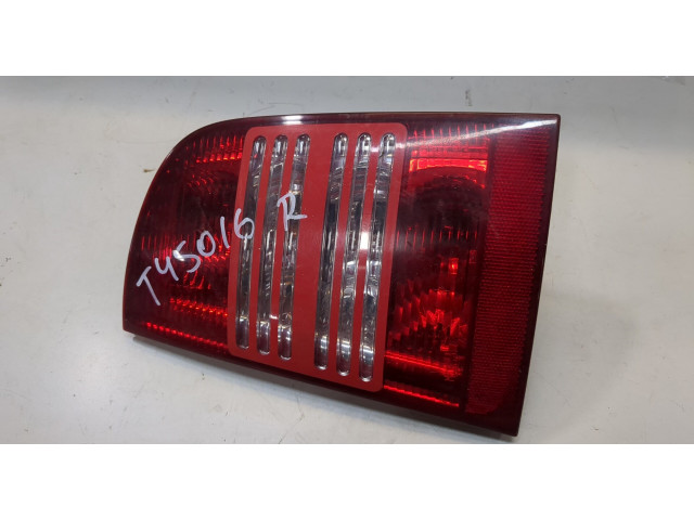 Задний фонарь          